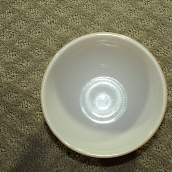 Vintage Pyrex Butterfly Gold Set of 3 Mixing Bowls 401 402 403 - Nesting Design - Picture 14 of 14